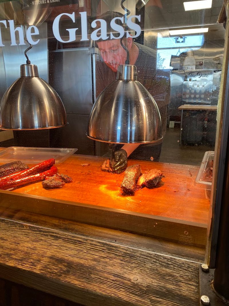 Open Only On Weekends: What The Limited Hours Say About The Food