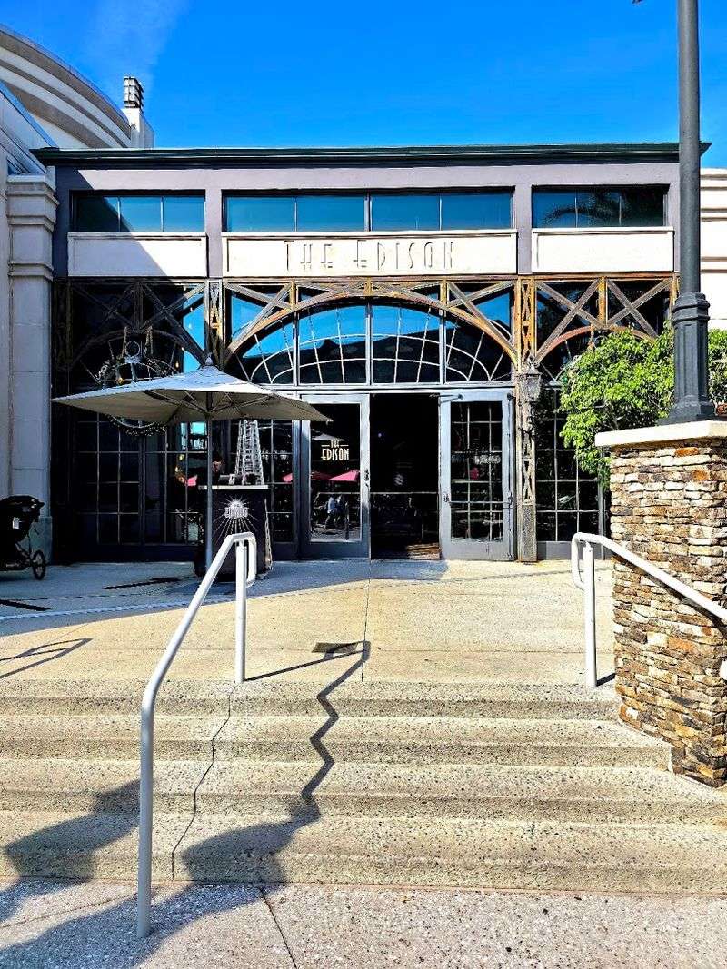 The PB And J Banana Sandwich That Surprises Every First-Timer