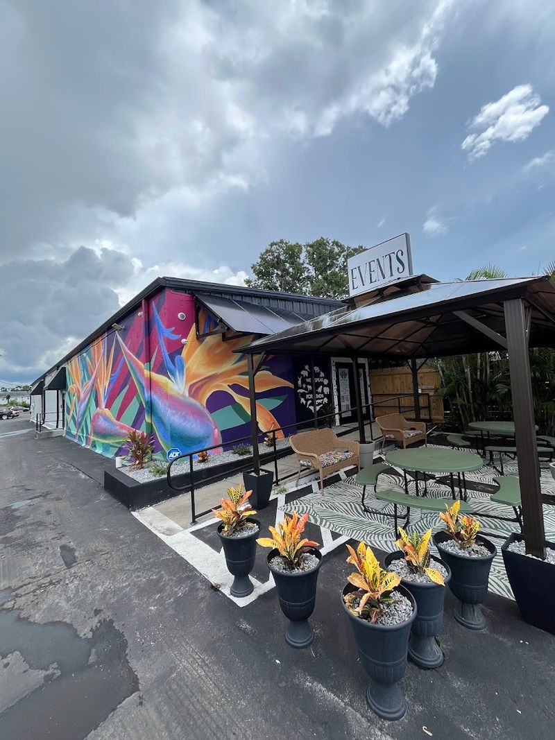 Operating Hours And The Best Times To Visit Capybara Cafe