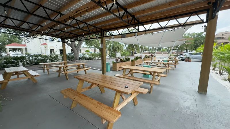 Operating Hours Designed For Lunch Lovers And Friday Fans