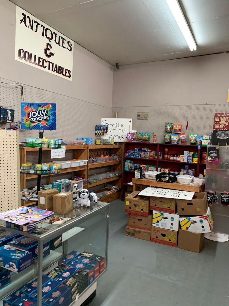 412 Flea Market, Paragould