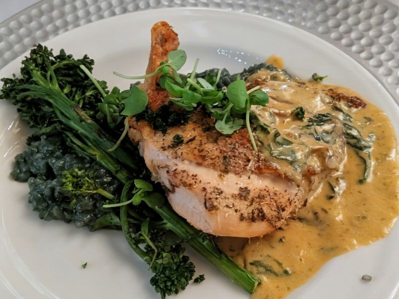 Mind The Gravy, Guard The Crunch