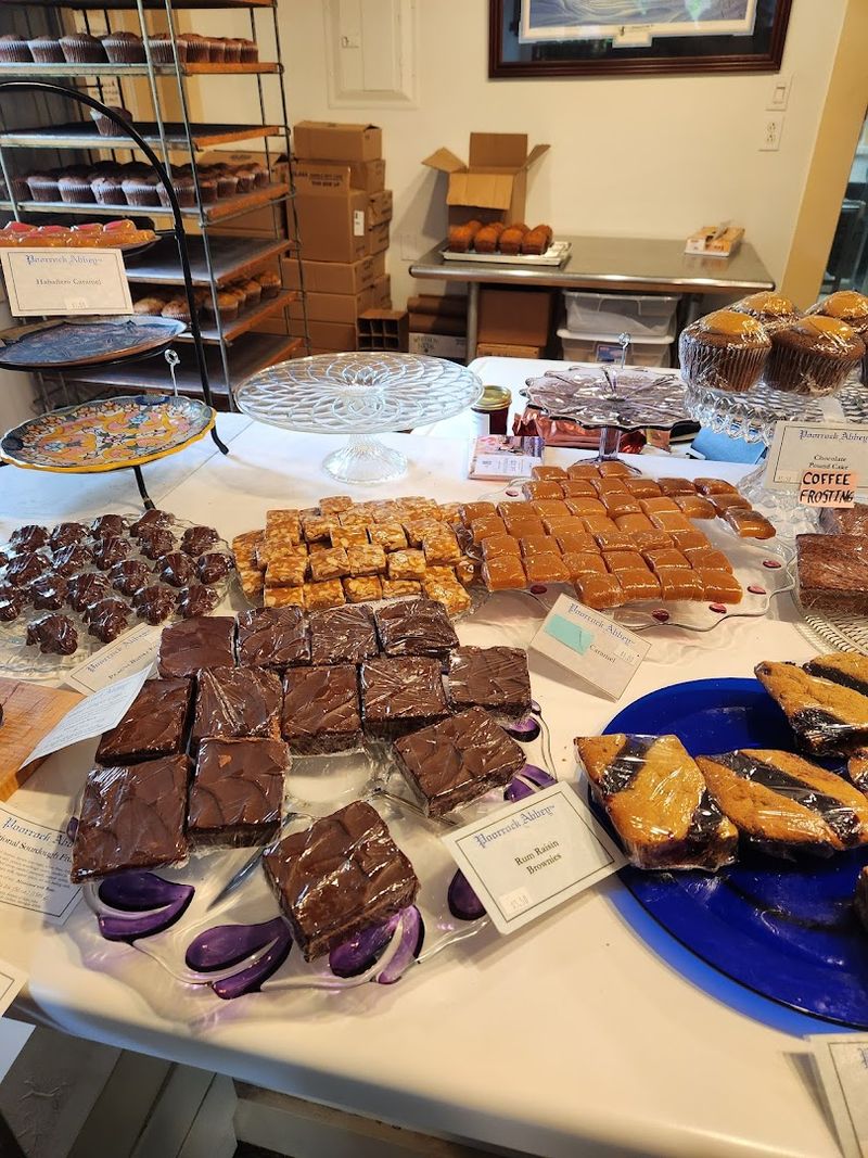 Try The Peanut Butter And Jelly Brownie