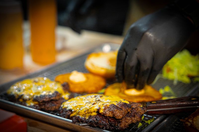 Decor, Ambiance, And Setting