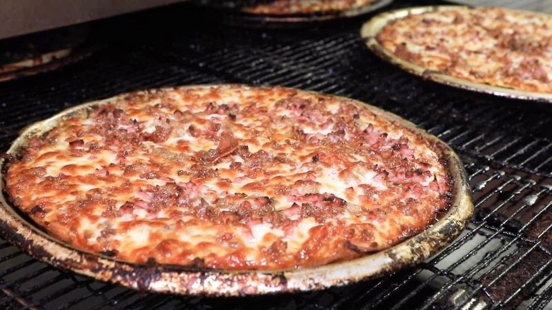 Original Gino's Pizza, Maumee