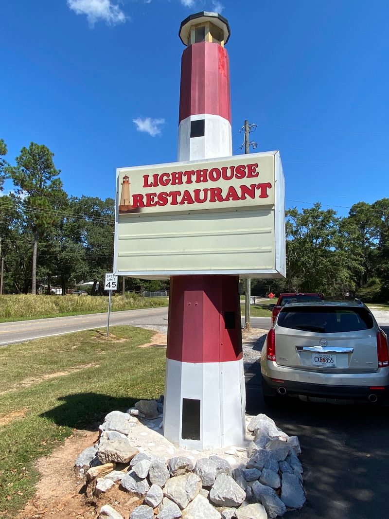 The Lighthouse Restaurant — Bayou La Batre / Irvington Area
