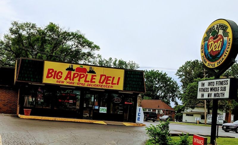 Big Apple Deli, Oregon