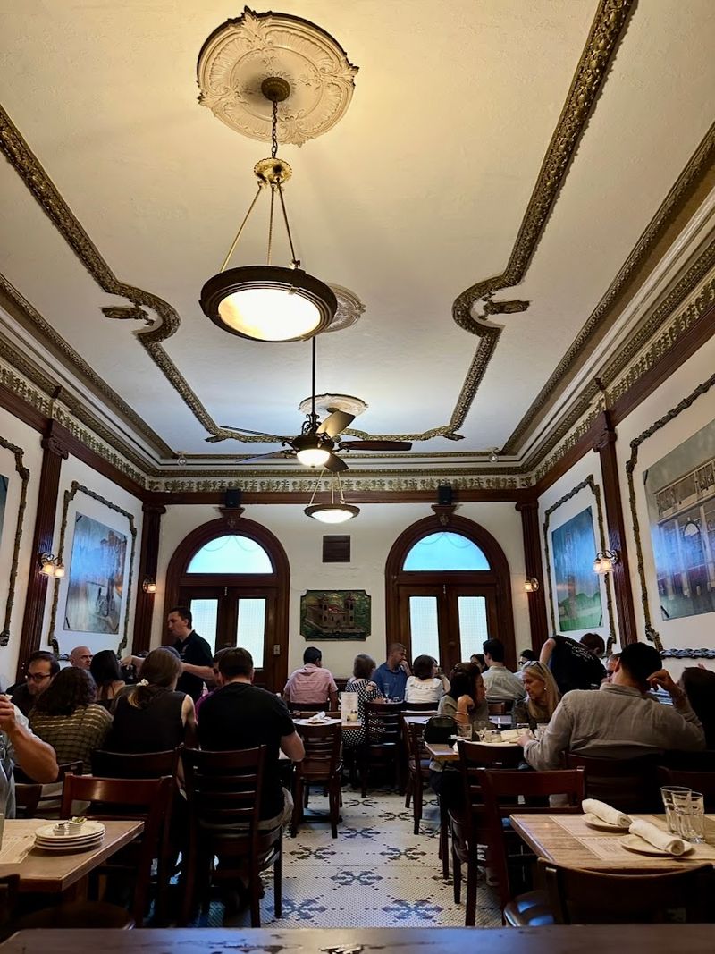 Ralph's Italian Restaurant (Philadelphia, Pennsylvania)