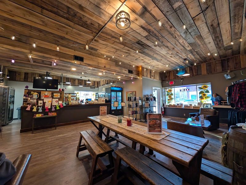 Ostrander Rost Coffee Shop, Ostrander