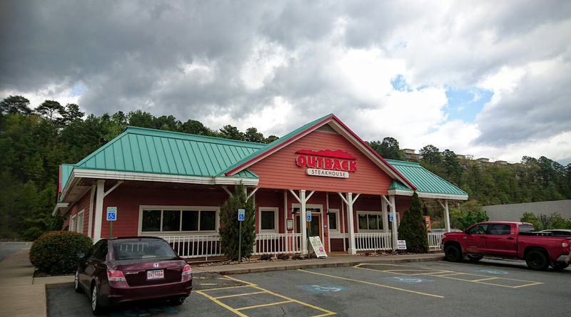 Outback Steakhouse, Little Rock