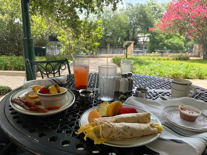 Outdoor Dining With A River View That Feels Like A Reward