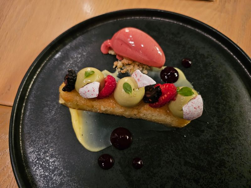 Highly Rated With Over 1,000 Reviews And 4.6 Stars