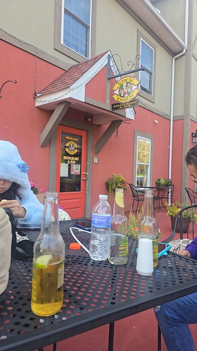 The Restaurant Operates on a Schedule Worth Knowing Before You Go