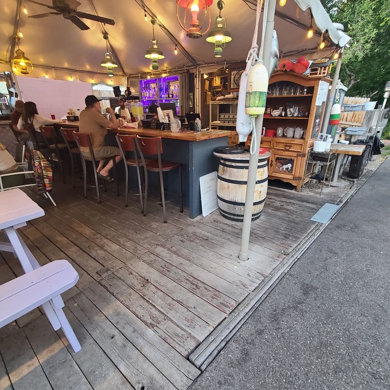 Outdoor Tables Give The Meal Its Basalt Pace