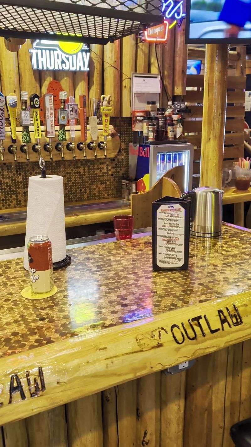 Outlaw BBQ & Catering - Valley Location