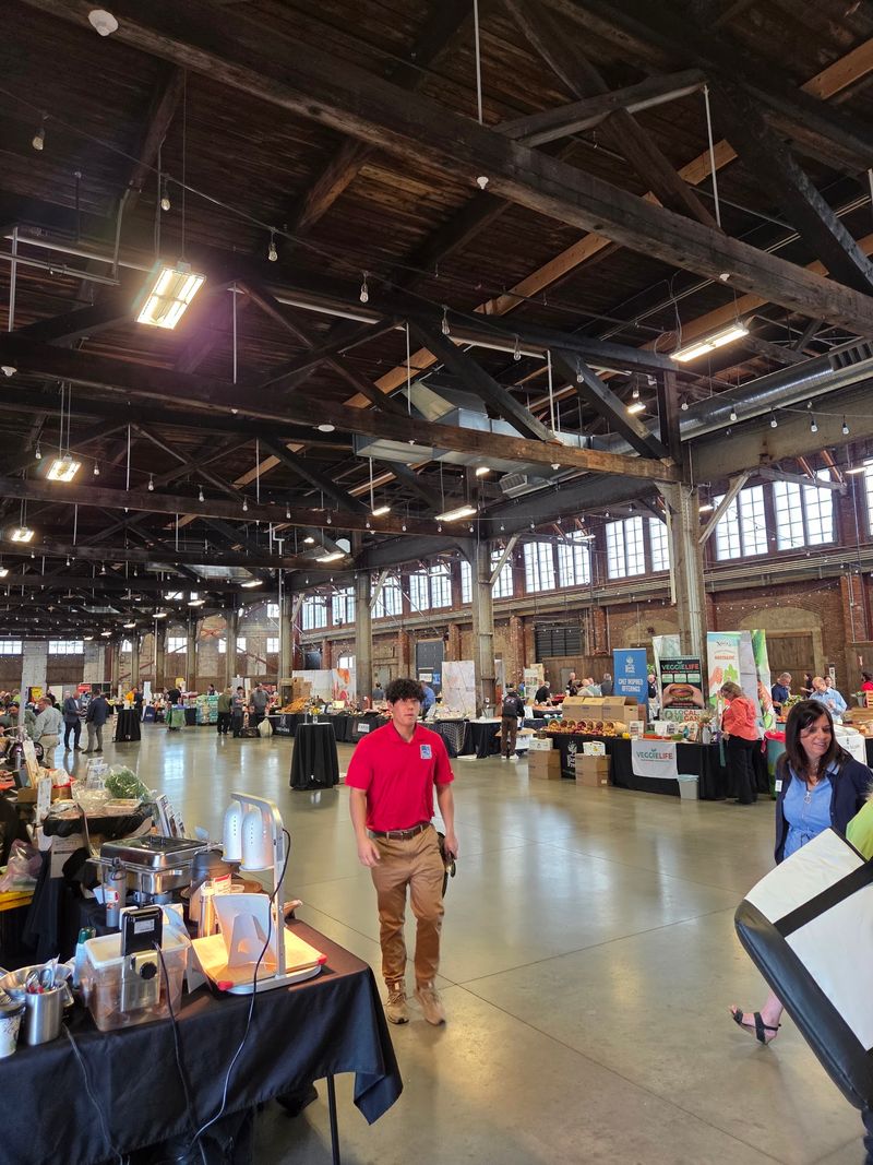 Over 100 Vendors Means You Should Pace Yourself