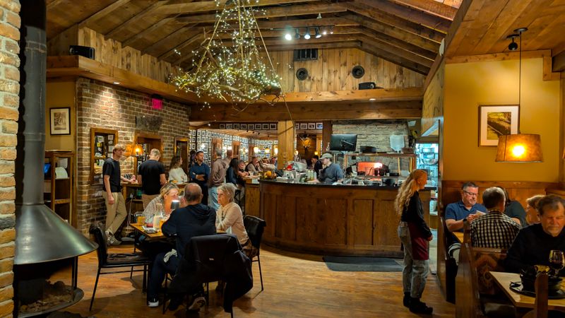 Bistro Roca (Blowing Rock)