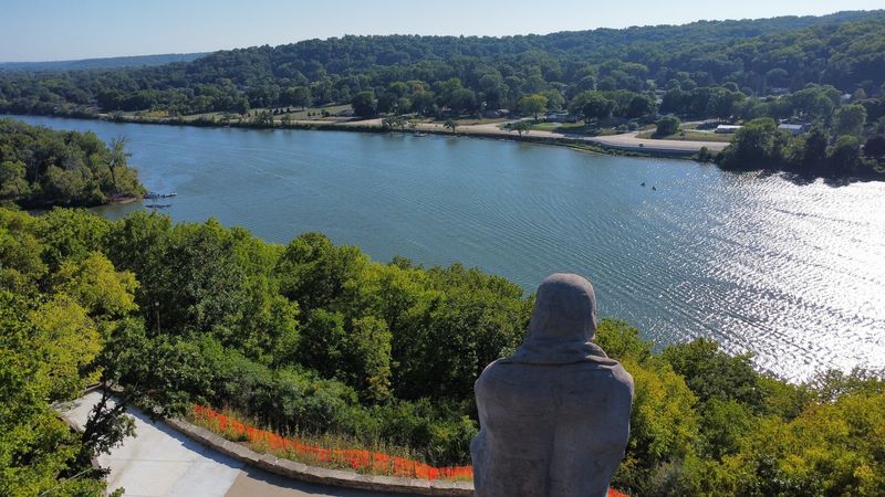 Overlook Views Of The Rock River Valley
