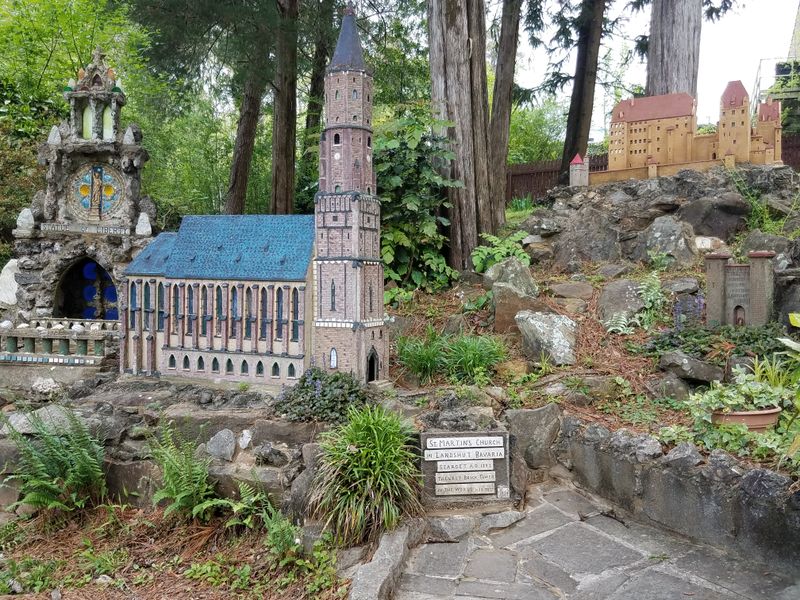 Christmas at the Grotto – Cullman