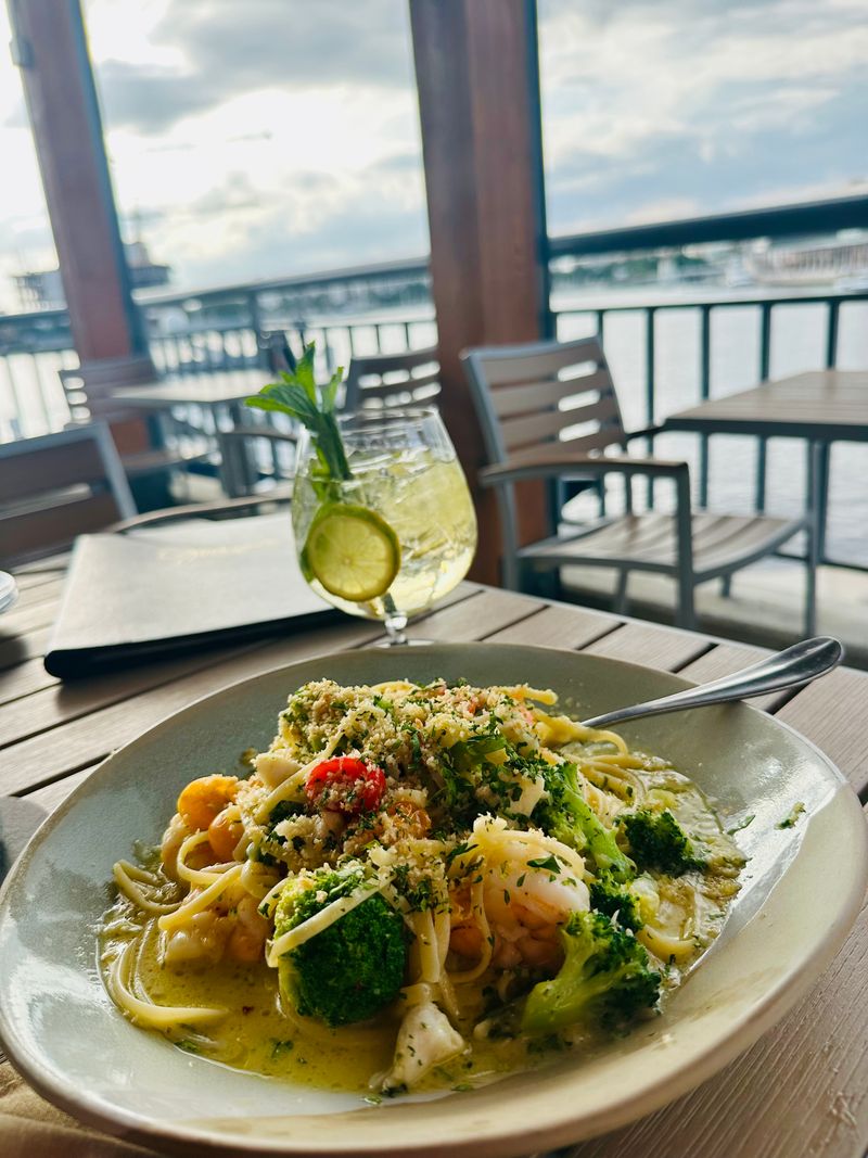 Jackson's Bistro Bar and Sushi, Tampa, Florida