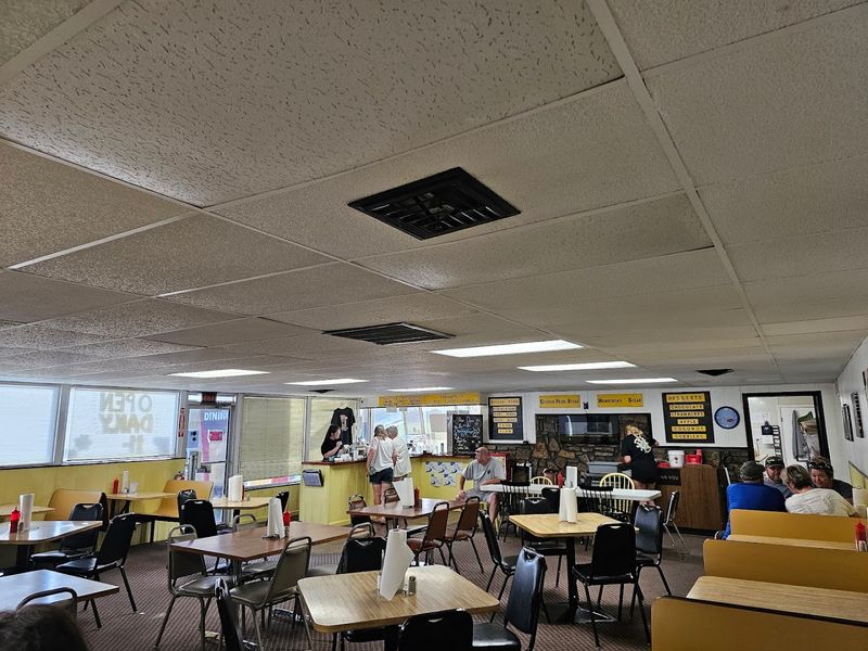 Daisy Queen, Harrison