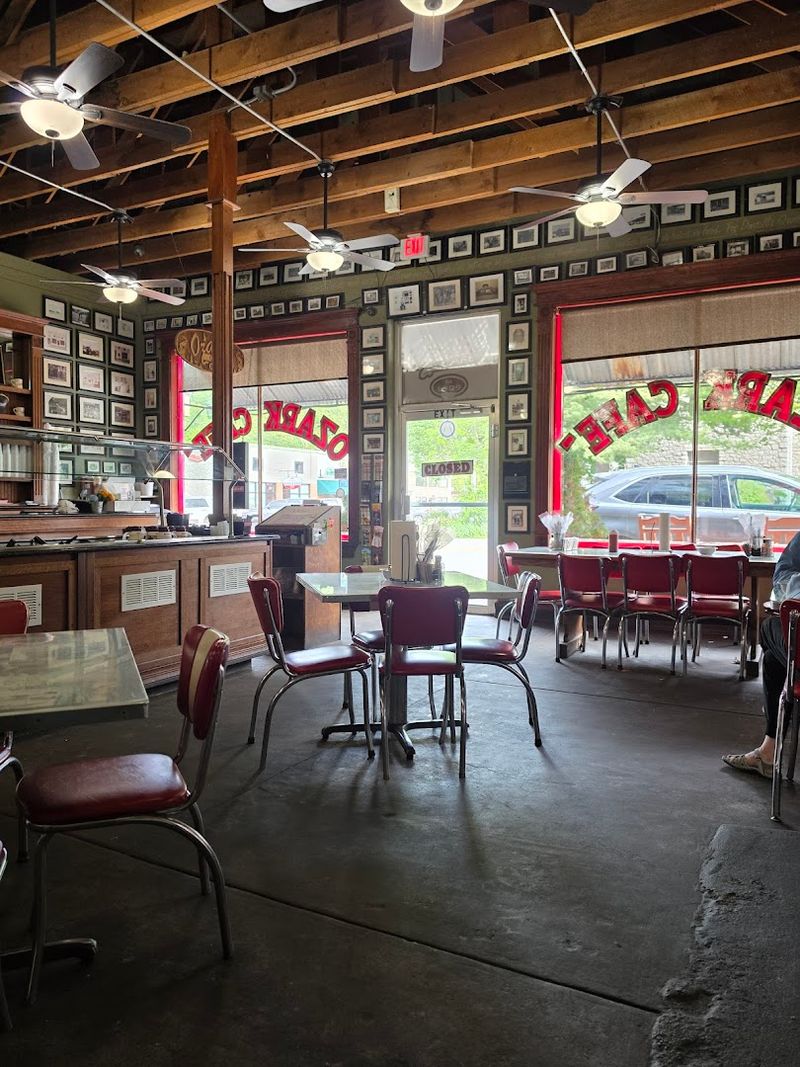 Ozark Cafe, Jasper