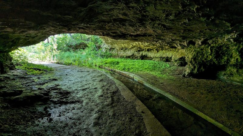 Ozark Caverns
