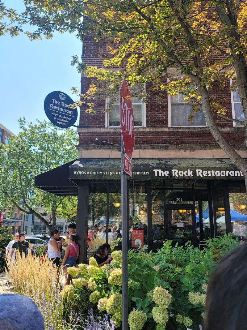 The Rock Restaurant – Normal