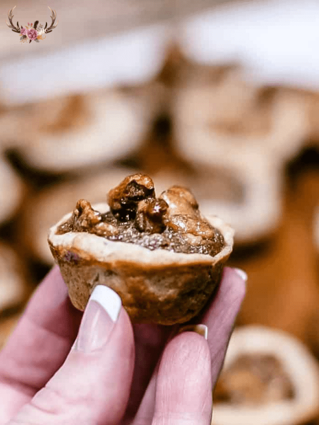 Walnut Tart Cookies