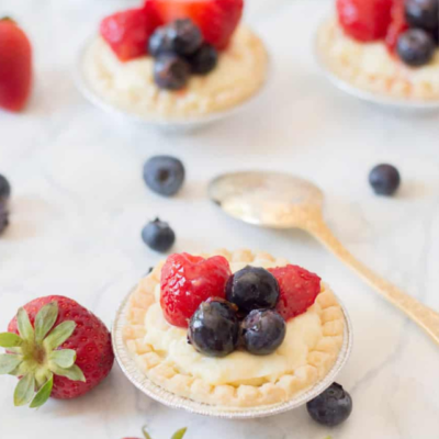 mini fruit tart