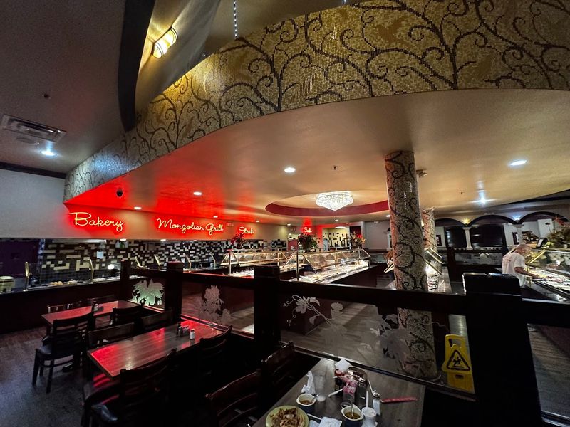 Lin's Grand Buffet, Phoenix Baseline