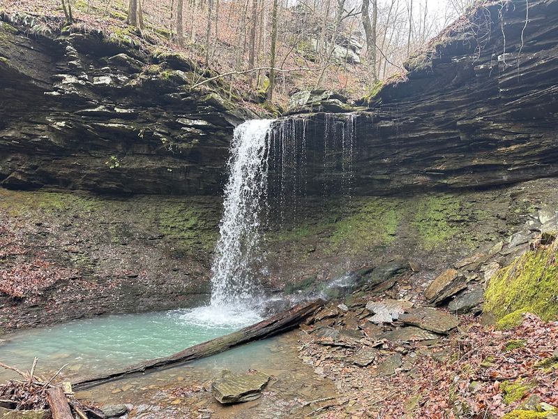 Pack Rat Falls, Hagarville