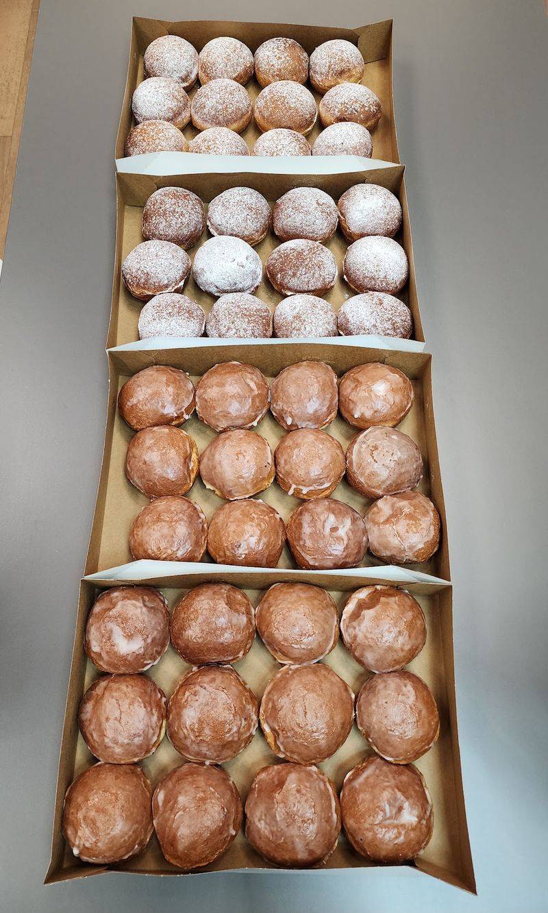 Paczki That Regulars Rave About