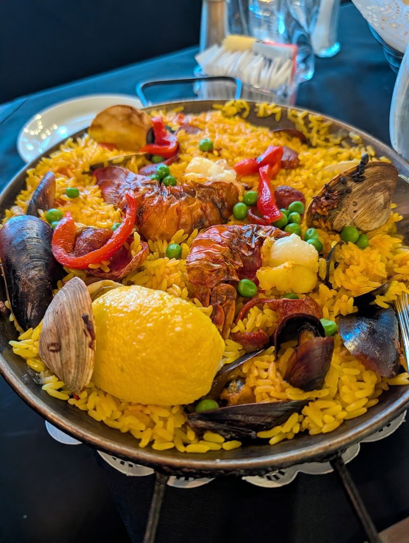 Paella Valenciana, The Pan Everyone Photographs