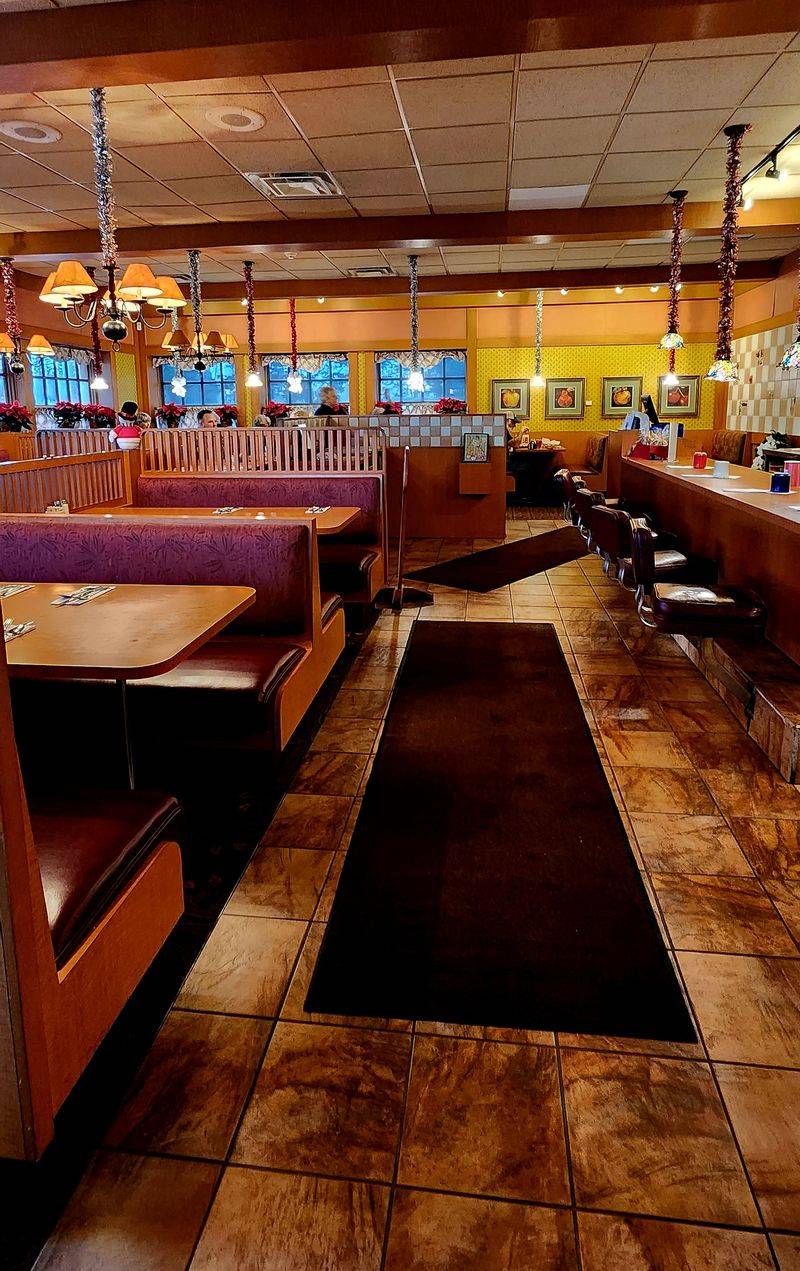 Choose A Calm Booth Near The Front Windows