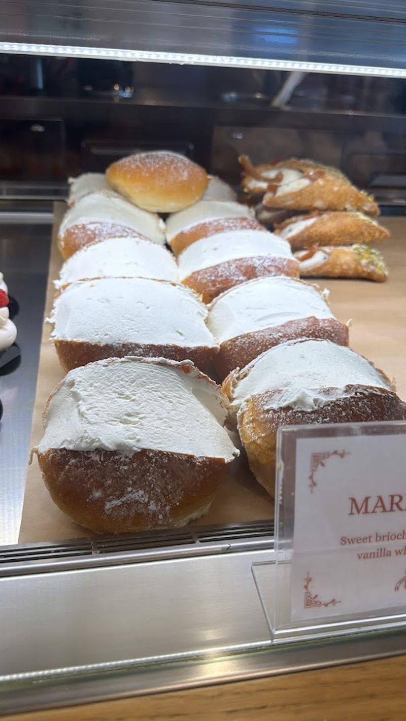 Bonta Bakery & Cafe - Naples