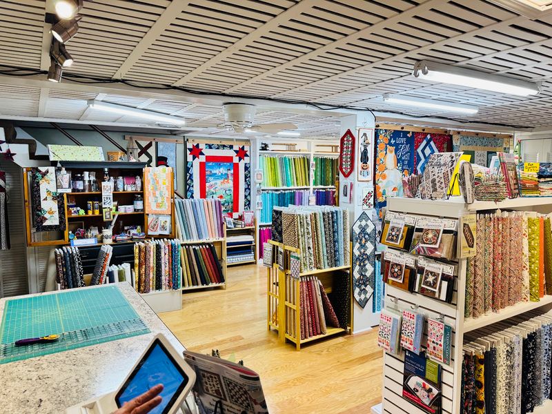Paisley Pines Quilt Shop, Hiram Paisley Pines Quilt Shop, Hiram