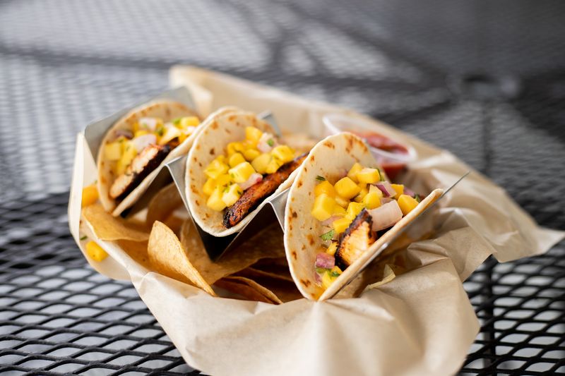 Ralph’s Harborview Bar & Grill – Moors Resort And Marina, Kentucky Lake