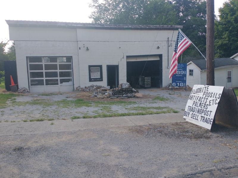 Palmer's Trading Post, Cave-In-Rock, IL
