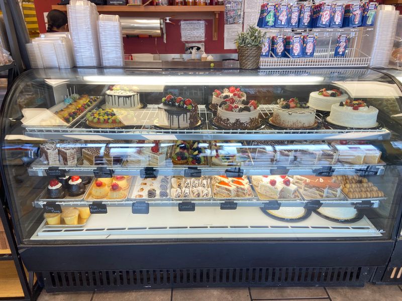 Su Pan Bakery - Marranitos 