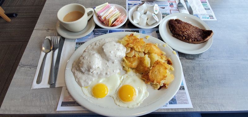 Pancakes At Dinnertime Are Totally Allowed Here