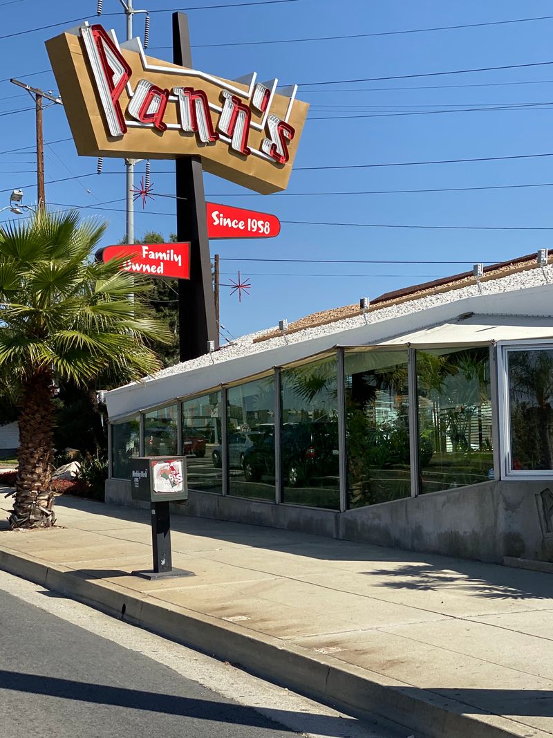 Pann’s Restaurant, Los Angeles