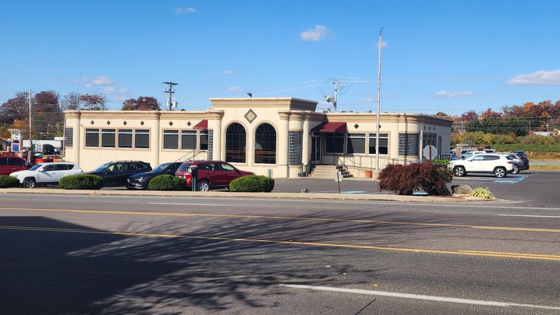 Chris' Family Restaurant