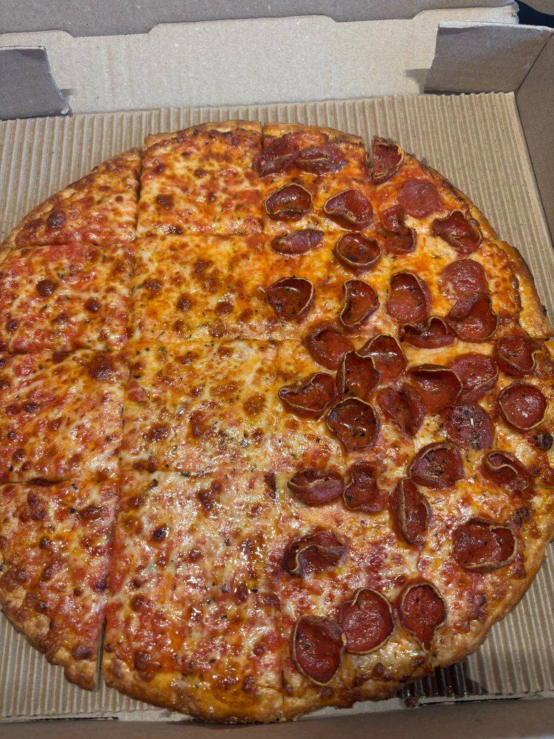 JT’s Pizza & Pub, Columbus