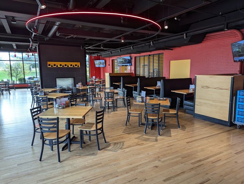Papa Del's Pizza Factory, Champaign