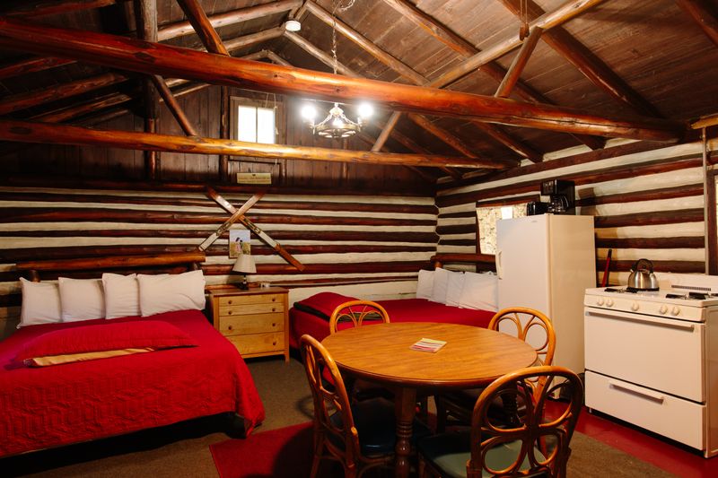 Ellis Lake Resort – Grawn/Traverse City