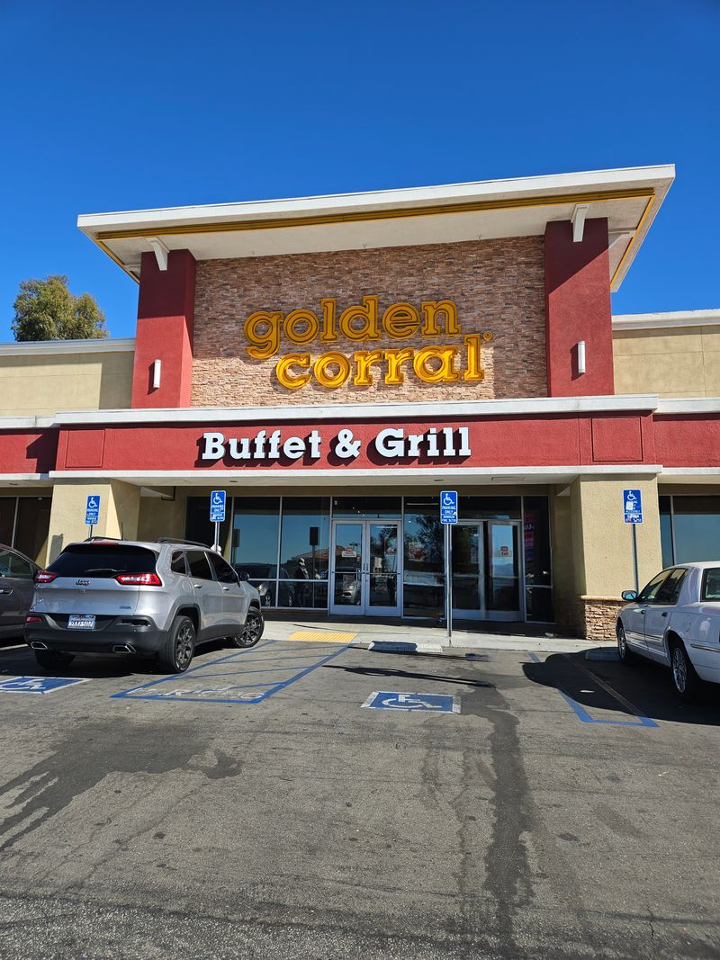 Golden Corral Buffet & Grill, Moreno Valley