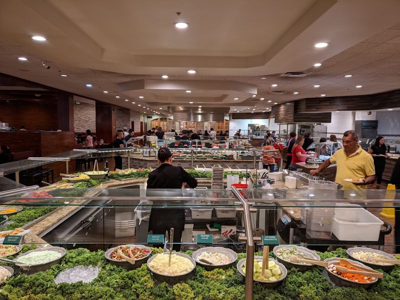 Paradise Buffet Murray