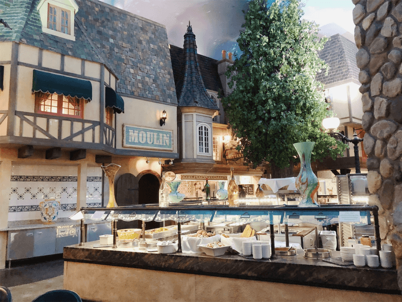 Le Village Buffet At Paris - French Pretension Without French Quality