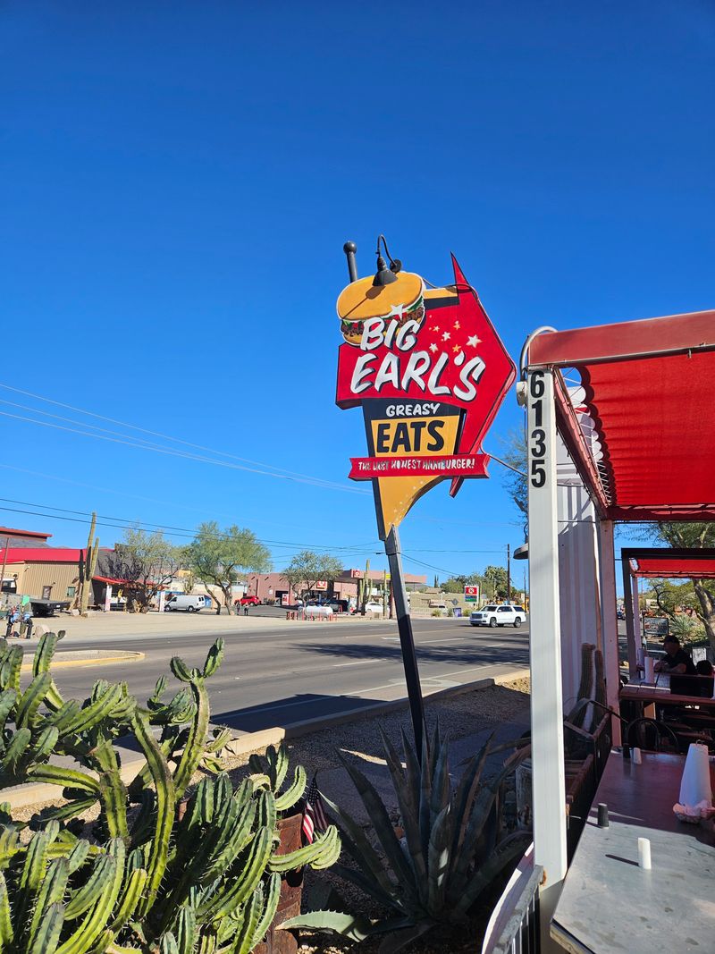 Big Earl’s Greasy Eats, Cave Creek